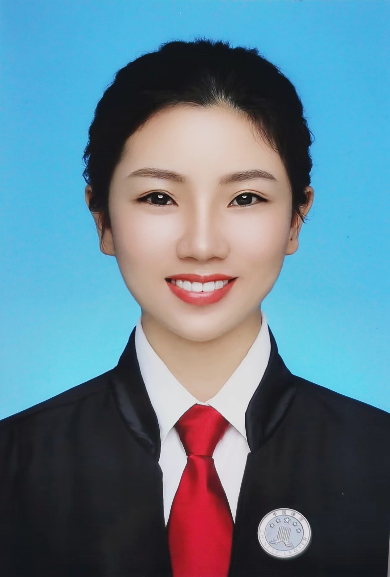 王芳  律师